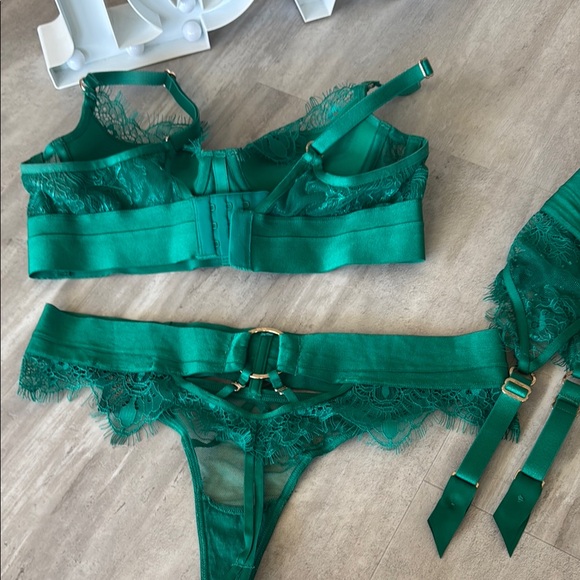 Honey Birdette Emerald Green Lace Bra - Picture 6 of 7